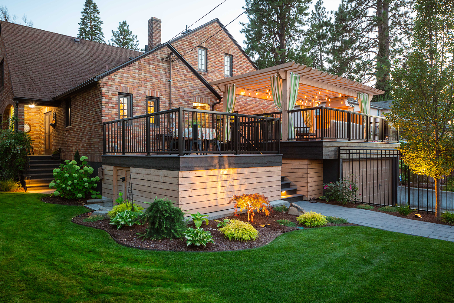 Custom Decks in Spokane & Coeur d’Alene - Copper Creek